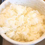 やよい軒 - 二杯目。
      左のほうに逸れた