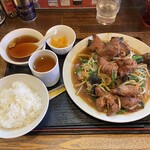 レバニラ定食 kei楽 - 