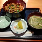 庄や - 【2020.9.23(水)】日替わりワンコイン丼(のり唐明太丼)500円