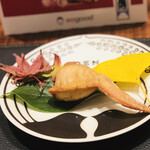 傳 - 傳タッキー　舞茸　銀杏　三つ葉　もち米