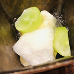 傳 - シャインマスカット　梨　カスタードクリーム　コワントローのジュレ