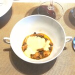 La Brianza - モルツェッロフォンドゥーダソース。マッシュルームも入ってる♡　こちらのモツ煮込み濃厚で大好き、チーズソースがさらにまったりして幸せなおいしさ☆