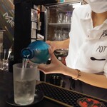 Live&bar FULLNOTE - 日本酒(銘柄失念)不明円を綺麗系お姉さんから♪