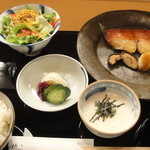 穂の花 - 焼魚御膳（１５００円）