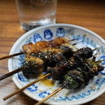 Una Tatsu - 2012.7 うなぎセット（560円）かぶと、ひれ、きも、一口蒲焼