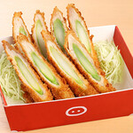 名古屋名物 みそかつ 矢場とん - アスパラ巻