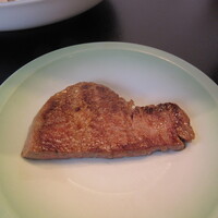 モリタ屋 東京丸の内店 - 焼き上がったお肉♡