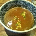 ラーメン燈郎 - つけ汁