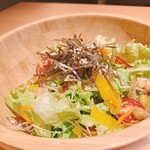 Choregi salad