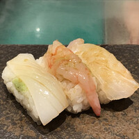 鮨 逸喜優 - 烏賊、甘海老、平目