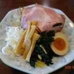 青竹手打ちラーメン 桐生宿 - トッピングは別皿で
