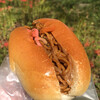 San Etowaru - 焼きそばロールパンは羽黒山公園で食べました。