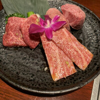 叙々苑 燦々亭 池袋南口ビックリガード店 - 
