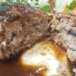 カフェダイニング ドングリ - ハンバーグは肉厚！ボリューミー！