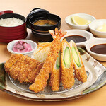 Nagoya Meibutsu Misokatsu Yabaton - ロース海老フライアスパラ巻の盛合わせ定食