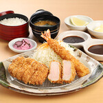 Nagoya Meibutsu Misokatsu Yabaton - ロースひれ海老フライの盛合わせ定食