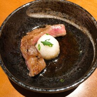 蕃 YORONIKU - サーロイン、おろしポン酢で