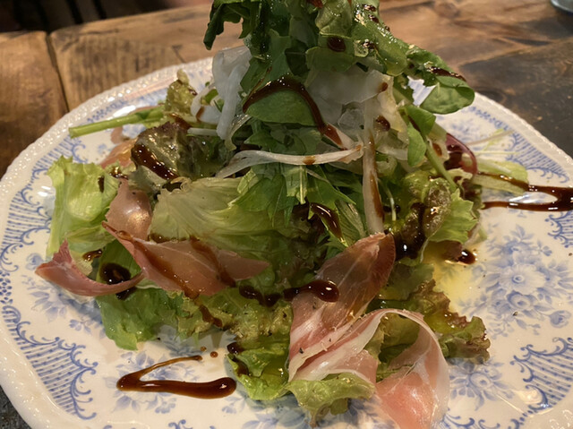 Howard's End Ishigama Yaki Pizza to Oofu Katei Ryori photo 2