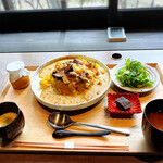 日本料理 滴翠 - 和漢の香り焼きカレー
            １８００円（税込）
