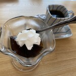 キッチン たんぽぽ - サービスのコーヒーゼリーと珈琲
