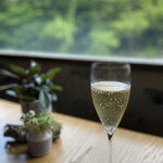 エル・バウ・デコラシオン - 能勢スパークリングジンジャー。生姜の風味がしっかりして生姜好きにはたまりません！