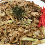 やまざき - イカ肉入り焼きそば