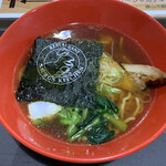 ザウルスキッチン - 料理写真:SAURUSラーメン