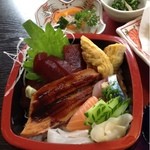 吉野寿司 - 江戸前づけ丼