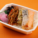 ランチハウス　エンゼル - サケ弁当