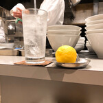 創作麺工房 鳴龍 - 生レモンサワー　400円