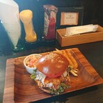 木村食堂 - ダブルチーズバーガー 1,350円(税込)
