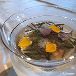 プチレストラン ブーケ・ド・フランス - 海鞘､螺貝､蓴菜のVinaigré