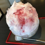 三日月氷菓店 - 生ブドウかき氷　980円