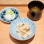 肉屋 田中 - 松茸ご飯  香の物、 味噌汁