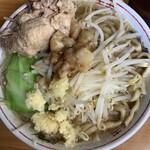 陸王 - 豚ラーメン、キャベツが嬉しい