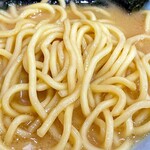 松壱家 - いつものウルトラ麺はポキポキした食感。