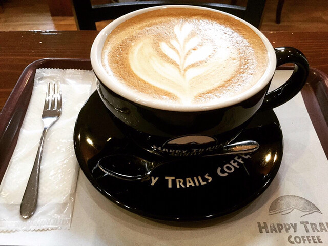ハッピートレイルズコーヒー Happy Trails Coffee 大学 カフェ 食べログ ハッピートレイルズコーヒー Happy Trails Coffee 大学 カフェ 食べログ
