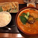 Yukimura Tei - 坦々麺まんぷくセット