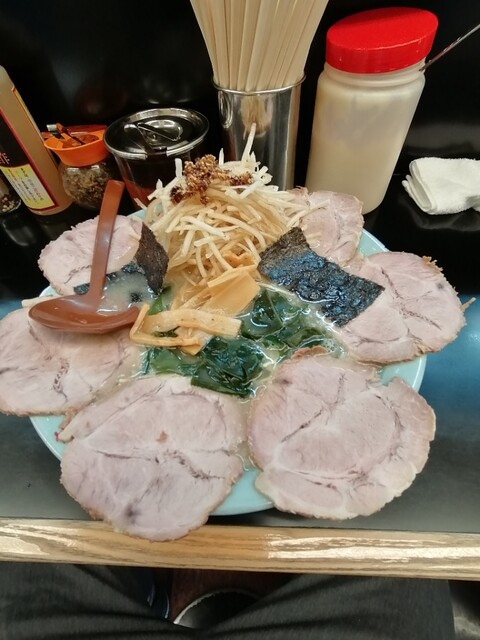 どんぶりに咲く一輪の花 By 岡崎宏一郎 壱発ラーメン 相模原店 イッパツラーメン 上溝 ラーメン 食べログ