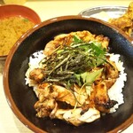 Yakitorinohinata - 炭火焼鳥丼+唐揚げセット 850円