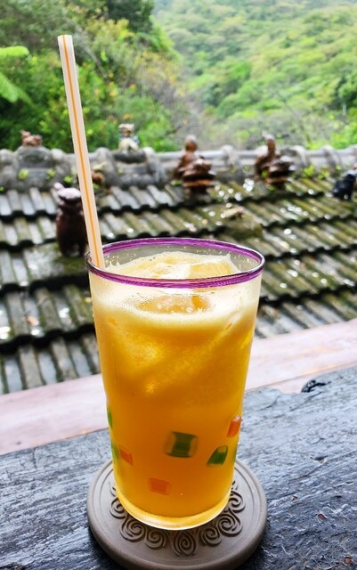 やちむん喫茶シーサー園 ヤチムンキッサシーサーエン 本部町 喫茶店 食べログ やちむん喫茶シーサー園 ヤチムンキッサシーサーエン 本部町 喫茶店 食べログ