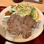 ご飯屋 - 牛タンとろろ定食(\1,380)