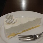 マドンナー - ケーキセットのケーキはチーズケーキ 202009