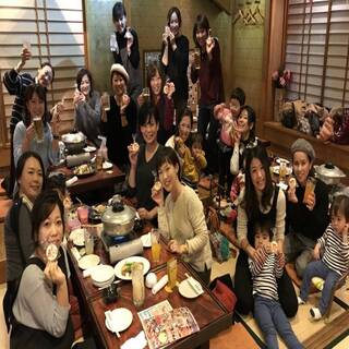 当店ではお子様連れ大歓迎☆お子様用のいすにおもちゃなどご用意してます。