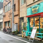 CUBAN SANDWICH & DELI AHINAMA - がいかんっ....