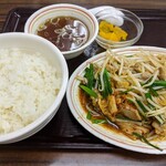 天下一 - 豚キムチ定食