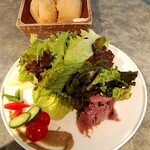 プルミエ レタージュ - ニース風サラダ＆パン