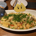 ひろ志 - 本日のパスタは魚介パスタ。びっくりするくらい魚介タップリで旨味がすんごくて、汁飲み干してしまいましたｧ〜！