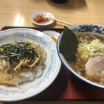 ラーメン中華田 - 