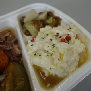 ヒヌカン キッチン_2